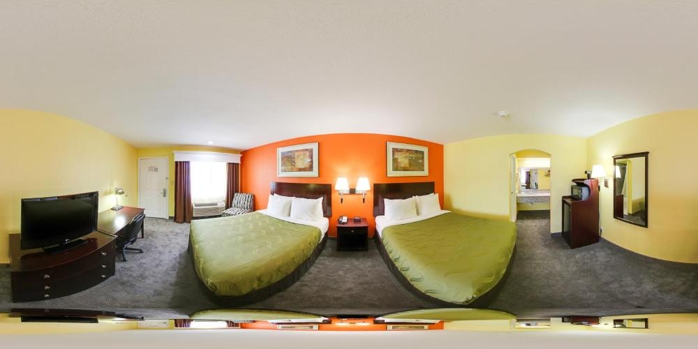 Quality Inn Carthage Image 14